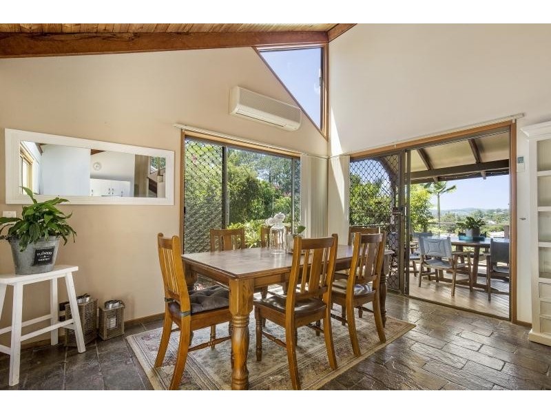 5 Tammin Place, Elanora QLD 4221