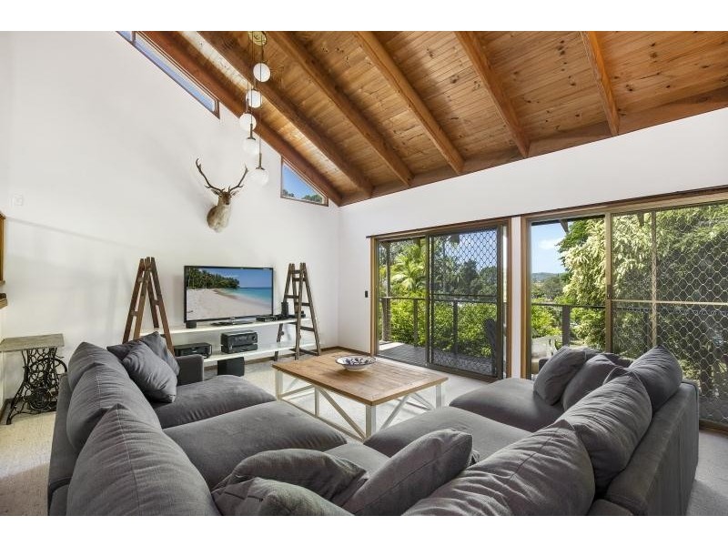 5 Tammin Place, Elanora QLD 4221