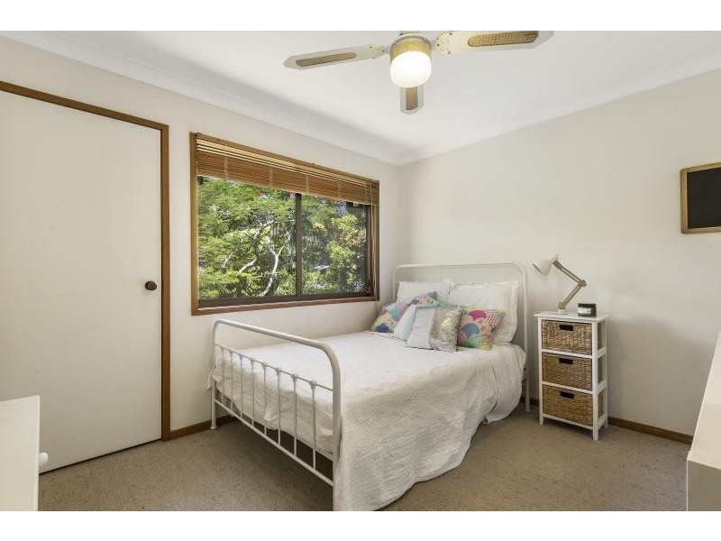 5 Tammin Place, Elanora QLD 4221