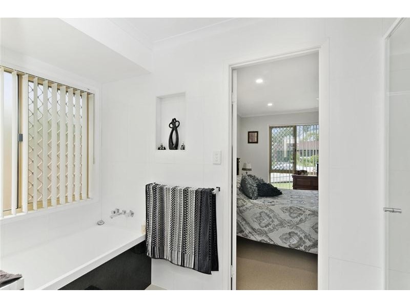 5 Beaumont Court, Currumbin Waters QLD 4223