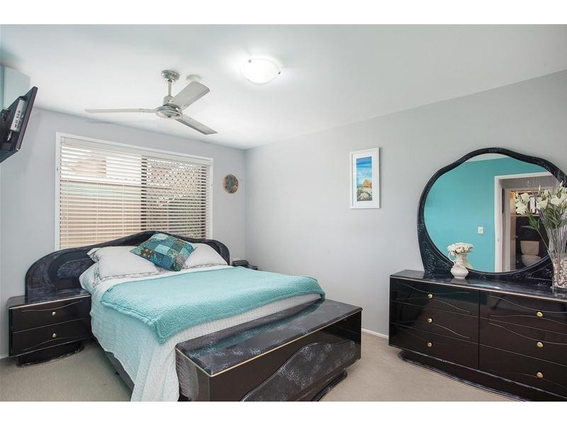 1/81 Tallebudgera Drive, Palm Beach QLD 4221