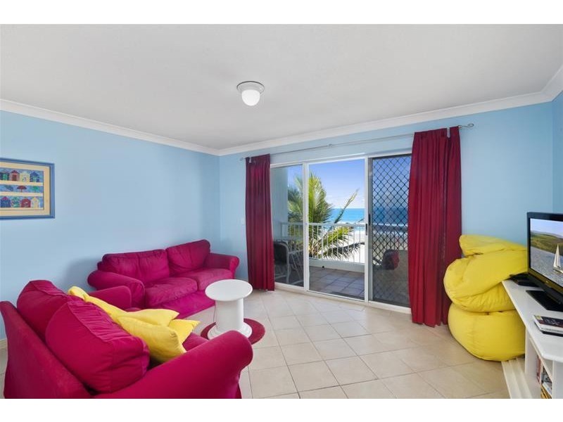 27/2 Seventeenth Avenue, Palm Beach QLD 4221