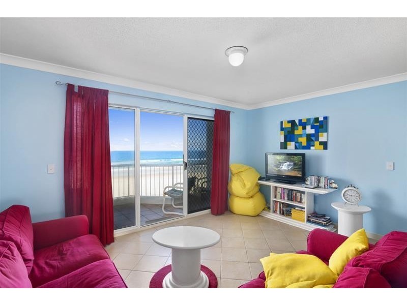 27/2 Seventeenth Avenue, Palm Beach QLD 4221