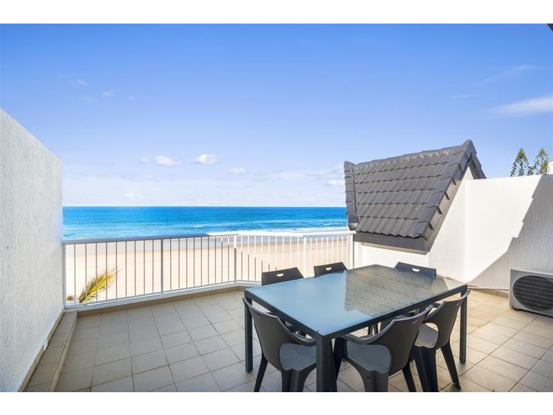 27/2 Seventeenth Avenue, Palm Beach QLD 4221