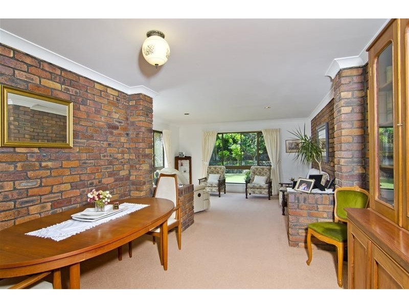 4 Hyden Court, Elanora QLD 4221