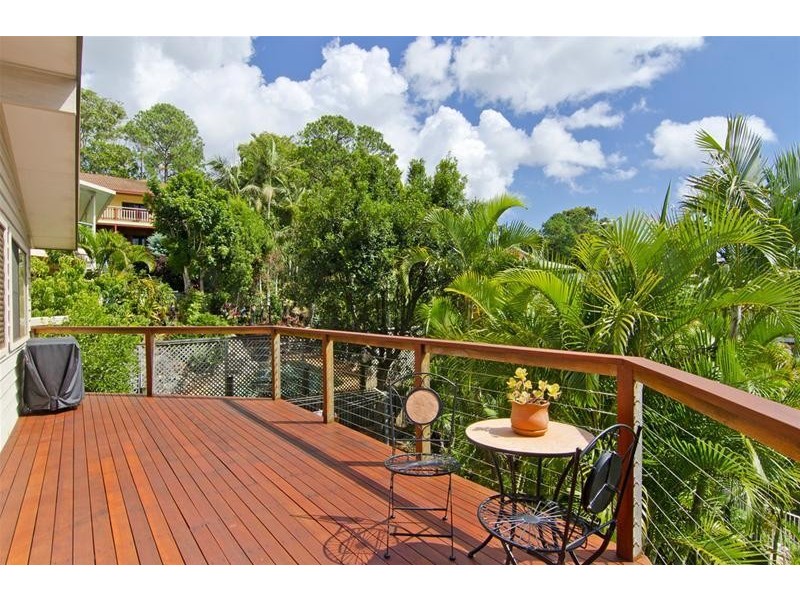 4 Hyden Court, Elanora QLD 4221