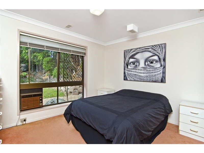 4 Hyden Court, Elanora QLD 4221