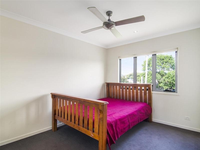 1 & 2/17 Walker Avenue, Palm Beach QLD 4221