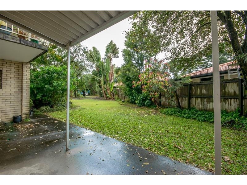 6/2 Mawarra Street, Palm Beach QLD 4221