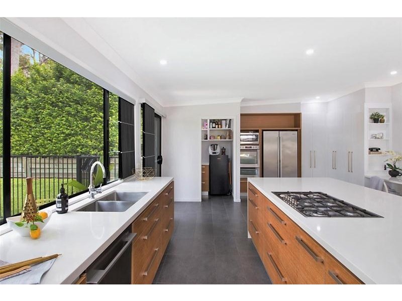 174 Guineas Creek Road, Currumbin Waters QLD 4223