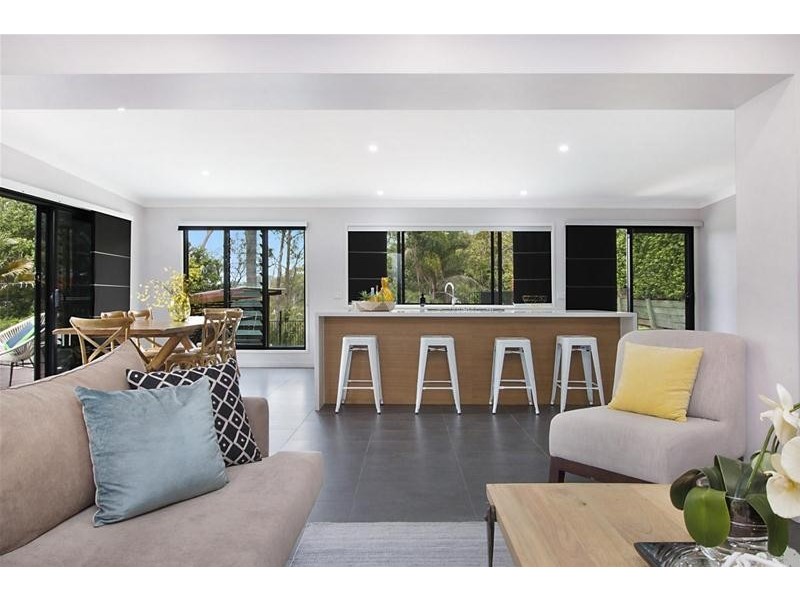 174 Guineas Creek Road, Currumbin Waters QLD 4223