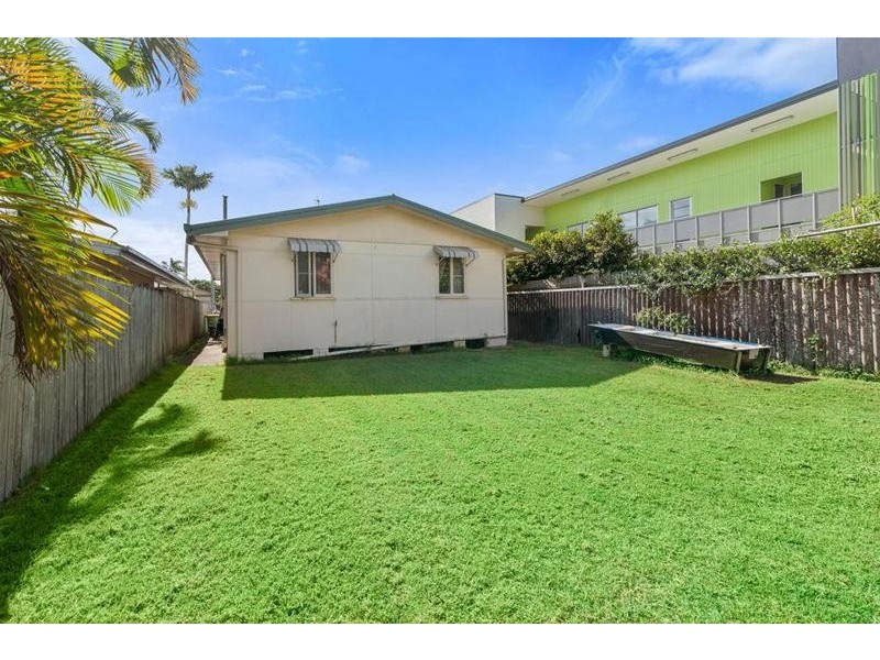 44 Palm Beach Avenue, Palm Beach QLD 4221