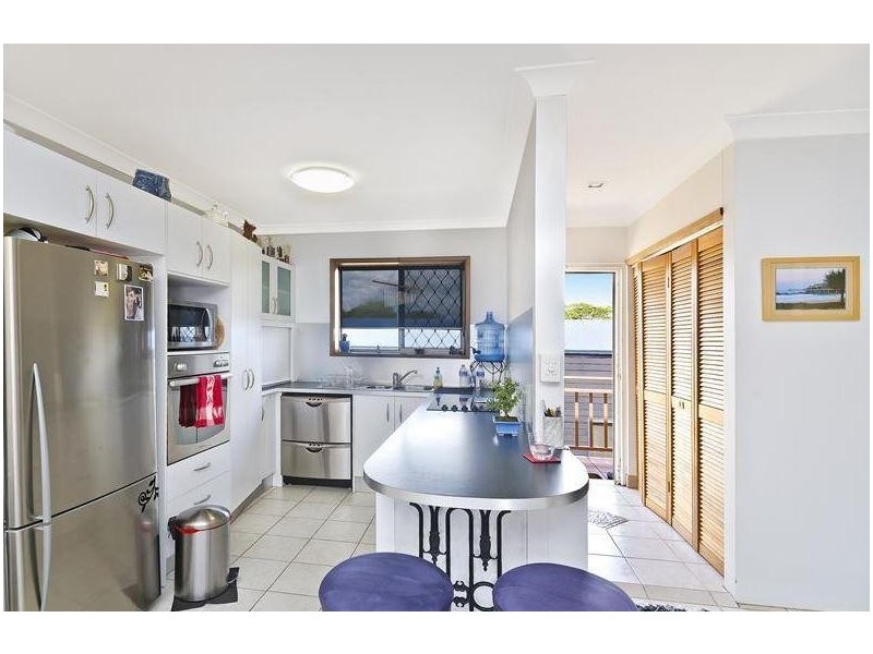 6/10 Tenth Avenue, Palm Beach QLD 4221