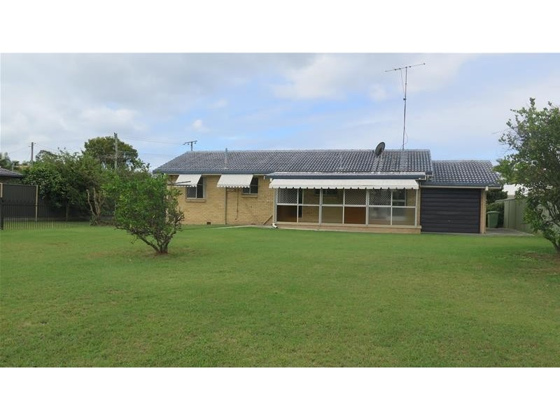 52 Parnki Parade, Palm Beach QLD 4221