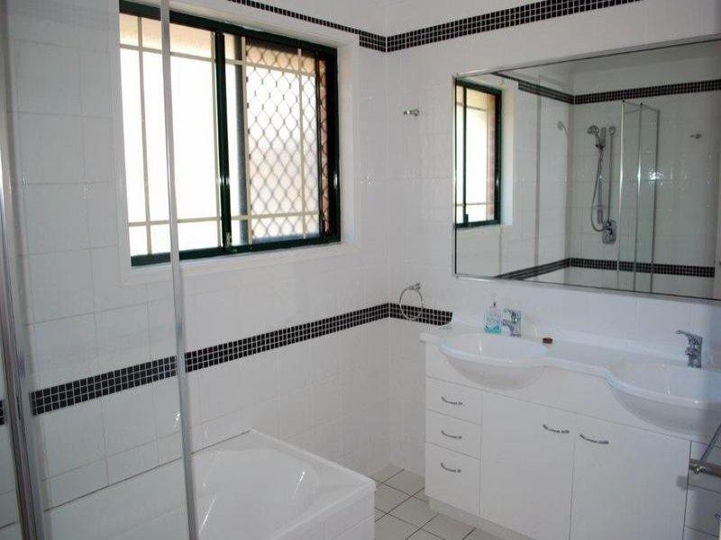 103 Bienvenue Drive, Currumbin Waters QLD 4223