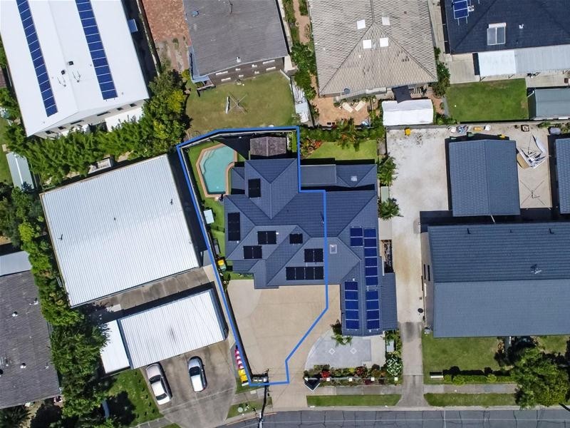 2/52 Tallebudgera Drive, Palm Beach QLD 4221