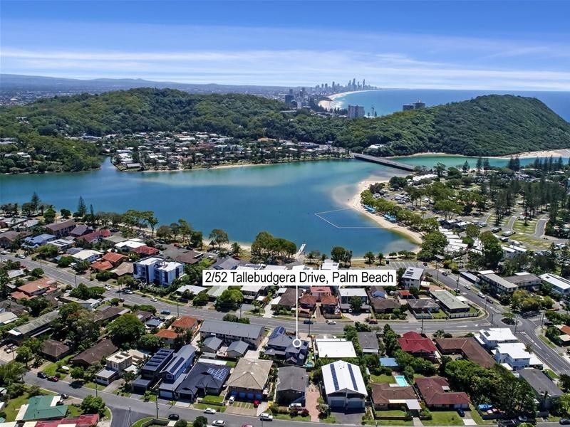 2/52 Tallebudgera Drive, Palm Beach QLD 4221