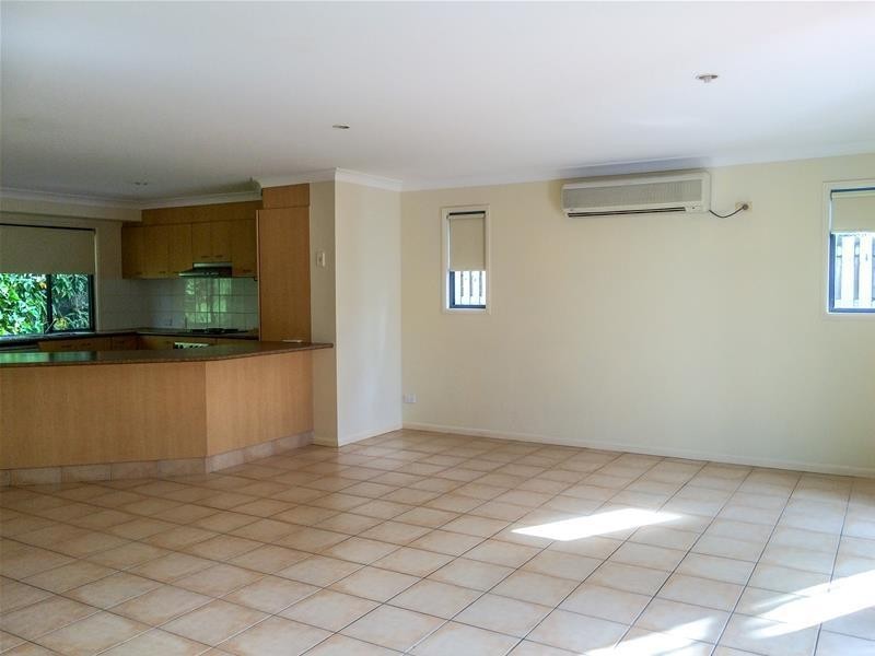 7/2 Karri Court, Burleigh Heads QLD 4220