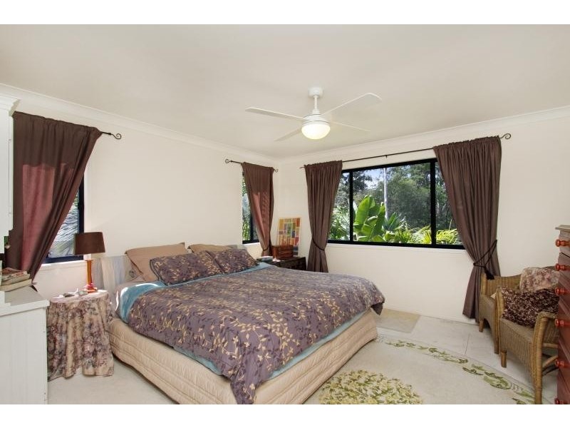 36 Leopard Avenue, Elanora QLD 4221