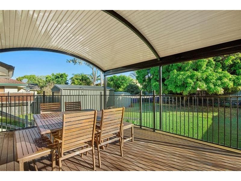 60 Riverside Drive, Currumbin Waters QLD 4223