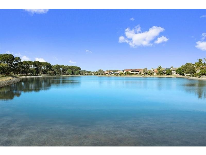 60 Riverside Drive, Currumbin Waters QLD 4223