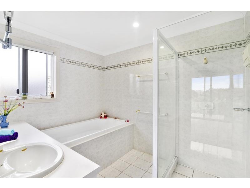 26 Doubleview Drive, Elanora QLD 4221