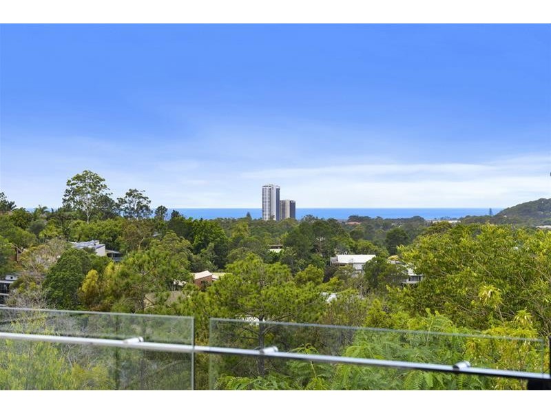 26 Doubleview Drive, Elanora QLD 4221