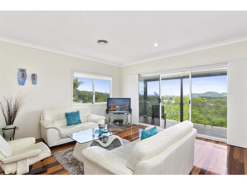 26 Doubleview Drive, Elanora QLD 4221