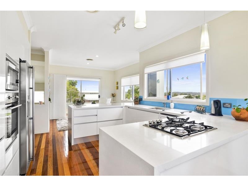 26 Doubleview Drive, Elanora QLD 4221