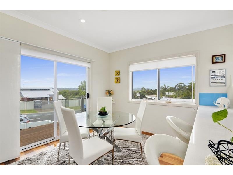 26 Doubleview Drive, Elanora QLD 4221