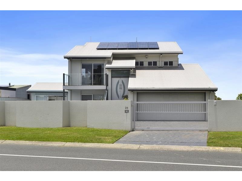 26 Doubleview Drive, Elanora QLD 4221