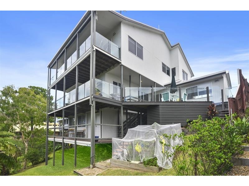 26 Doubleview Drive, Elanora QLD 4221