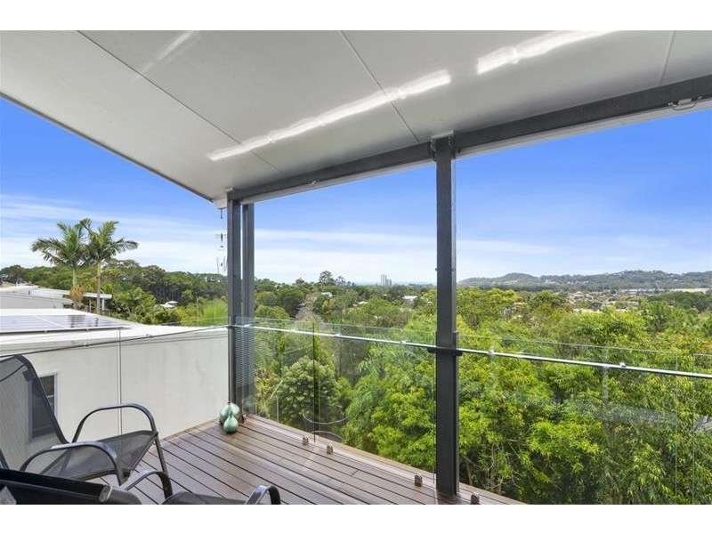 26 Doubleview Drive, Elanora QLD 4221