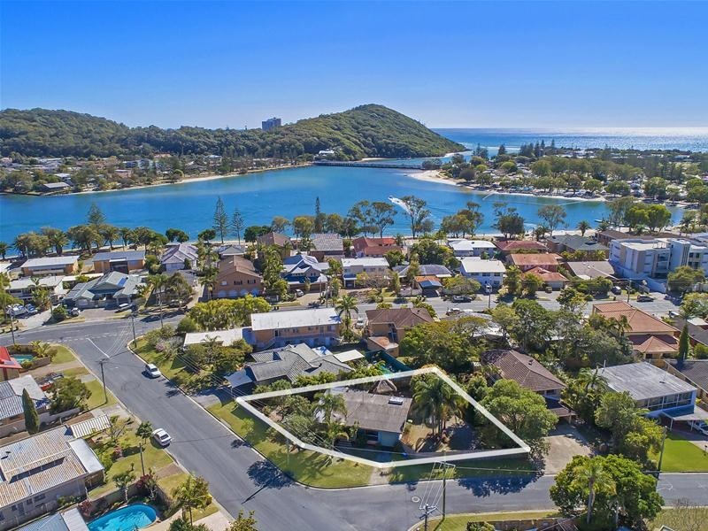 57 Boodera Road, Palm Beach QLD 4221