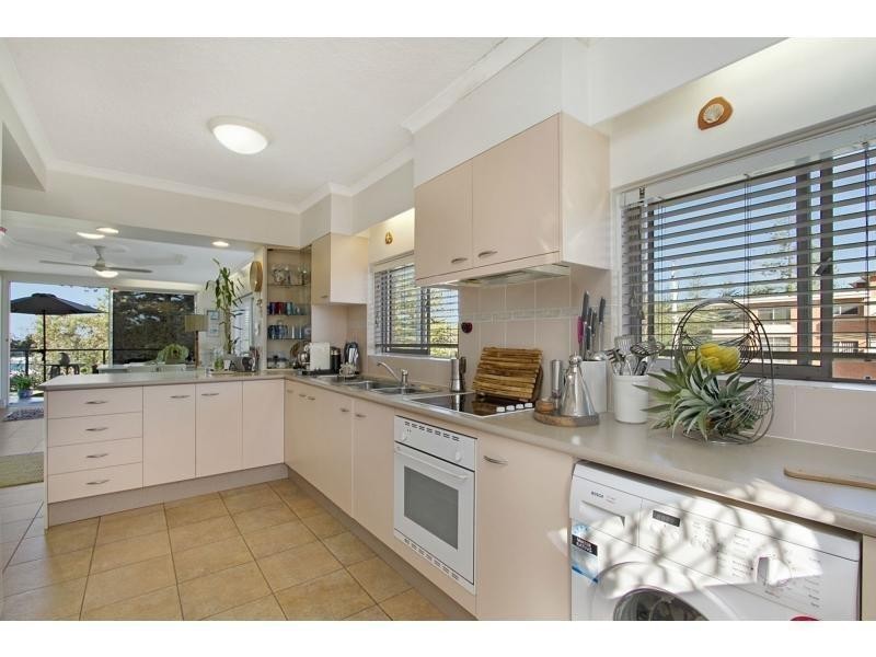 3/48 The Esplanade, Burleigh Heads QLD 4220