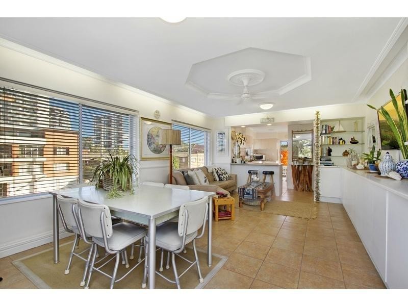 3/48 The Esplanade, Burleigh Heads QLD 4220