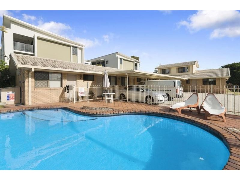 1100 Gold Coast Highway, Palm Beach QLD 4221