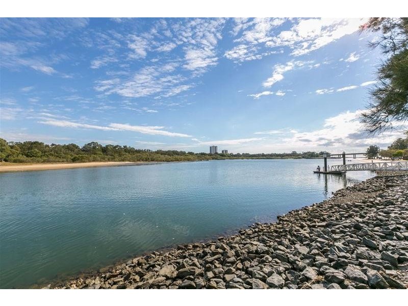 1/33 Boundary  Street, Currumbin Waters QLD 4223