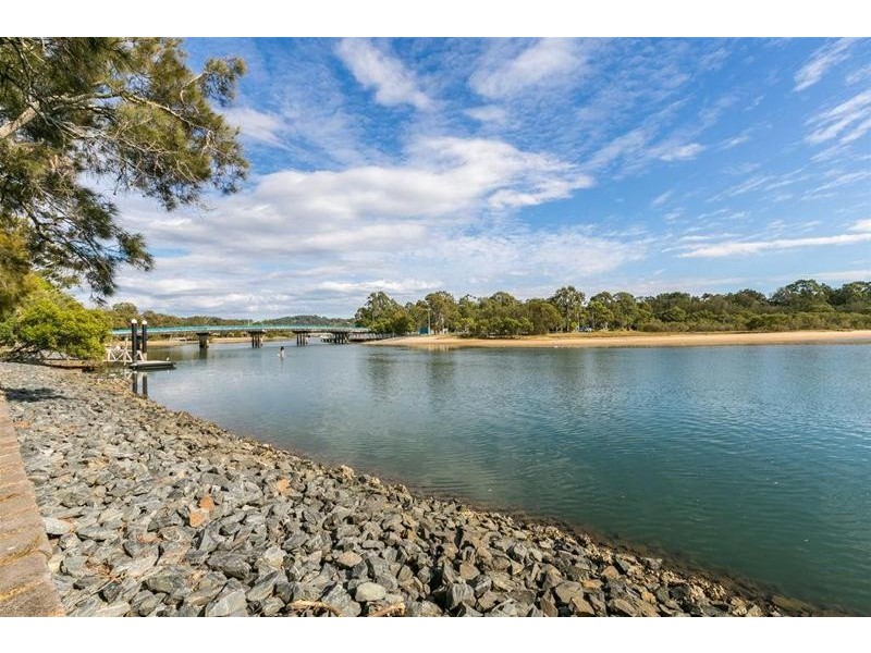 1/33 Boundary  Street, Currumbin Waters QLD 4223