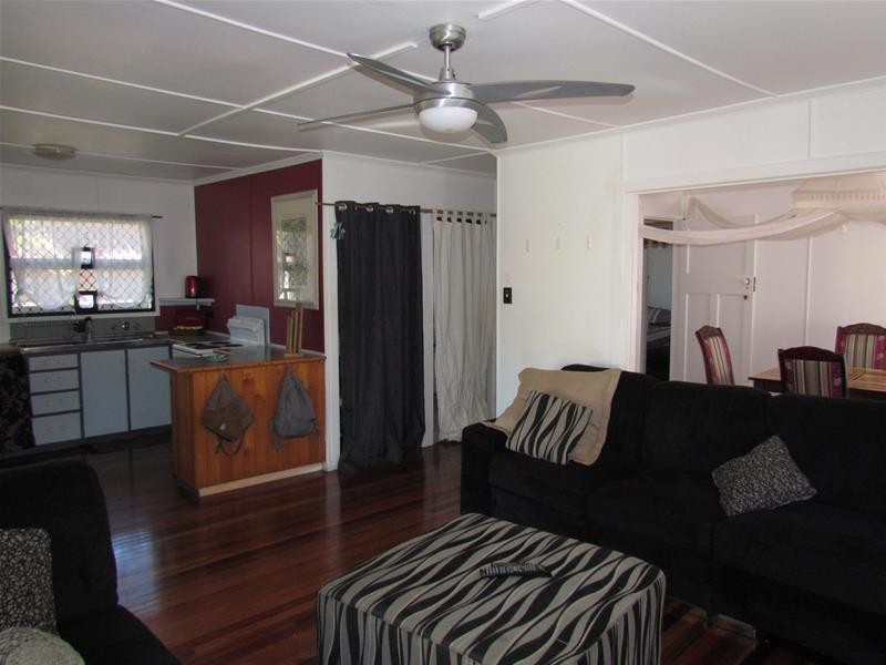 1/27b Fifth Avenue, Palm Beach QLD 4221