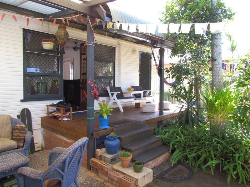 1/27b Fifth Avenue, Palm Beach QLD 4221