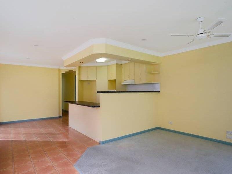 1/25 Mattocks Road, Burleigh Waters QLD 4220