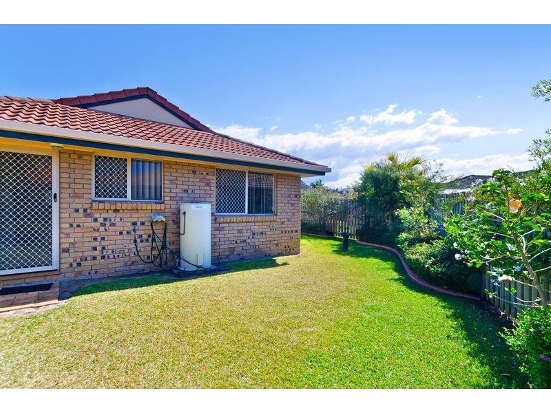 10 Typha Place, Elanora QLD 4221