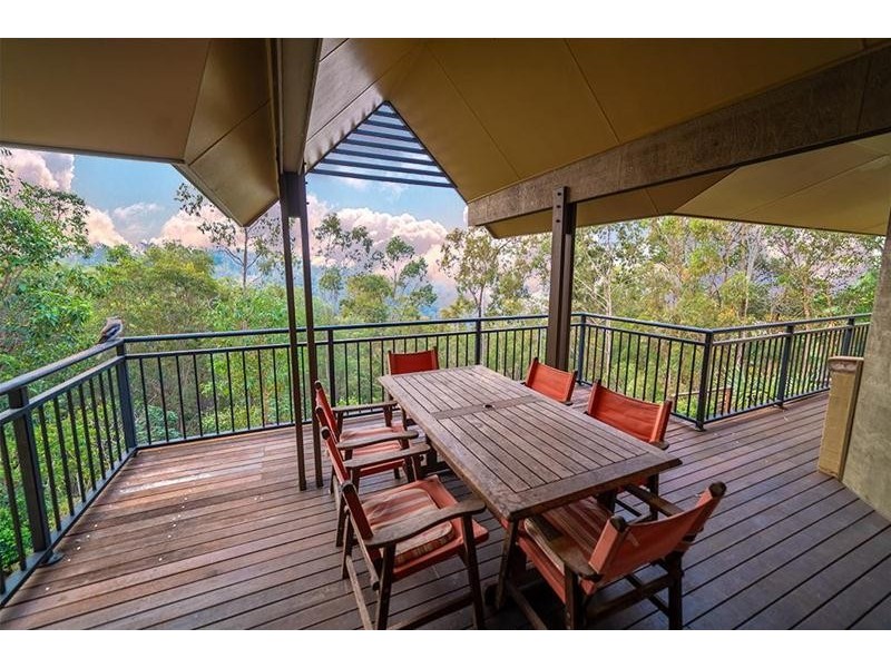 12 Killara Street, Currumbin Waters QLD 4223