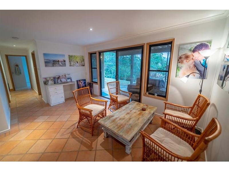 12 Killara Street, Currumbin Waters QLD 4223