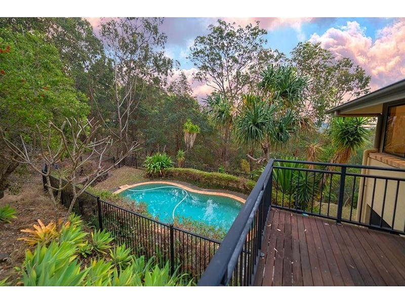 12 Killara Street, Currumbin Waters QLD 4223