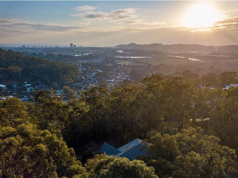 12 Killara Street, Currumbin Waters QLD 4223