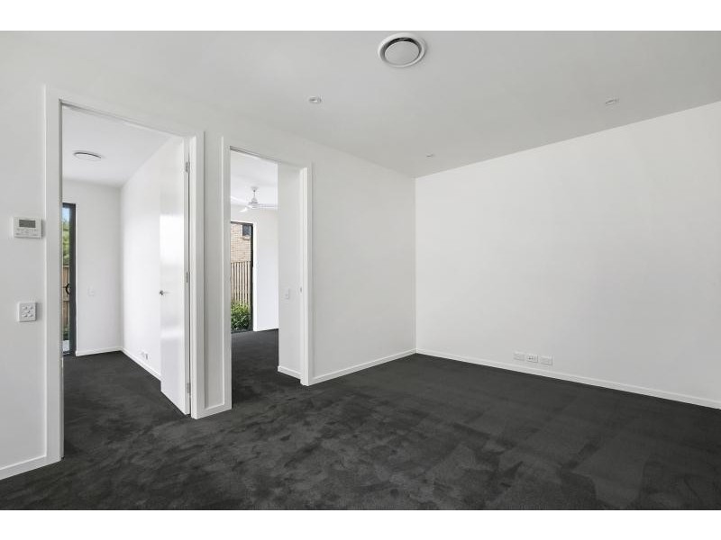 2/31 Magnoli Circuit, Palm Beach QLD 4221