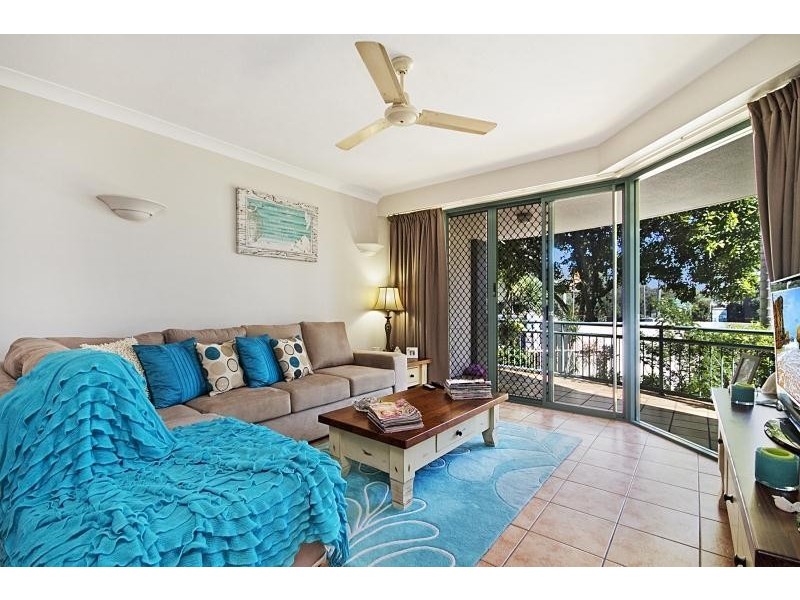 4/955 Gold Coast Highway, Palm Beach QLD 4221