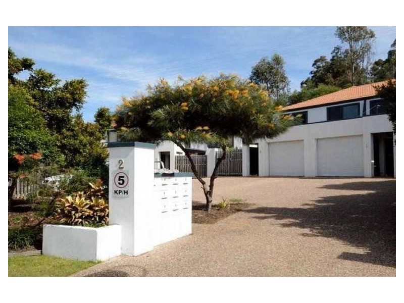 5/2 Karri Court, Burleigh Heads QLD 4220